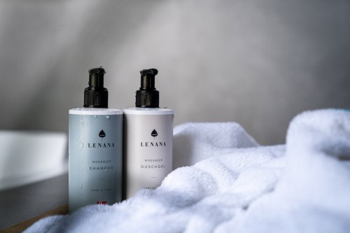 Omaela Story: Tyrolean Quality at Omaela | Regional & Sustainable in St. Anton